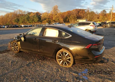 2025 Honda Accord Touring Hybrid из США, поврежденный, VIN 1HGCY2F87SA030352